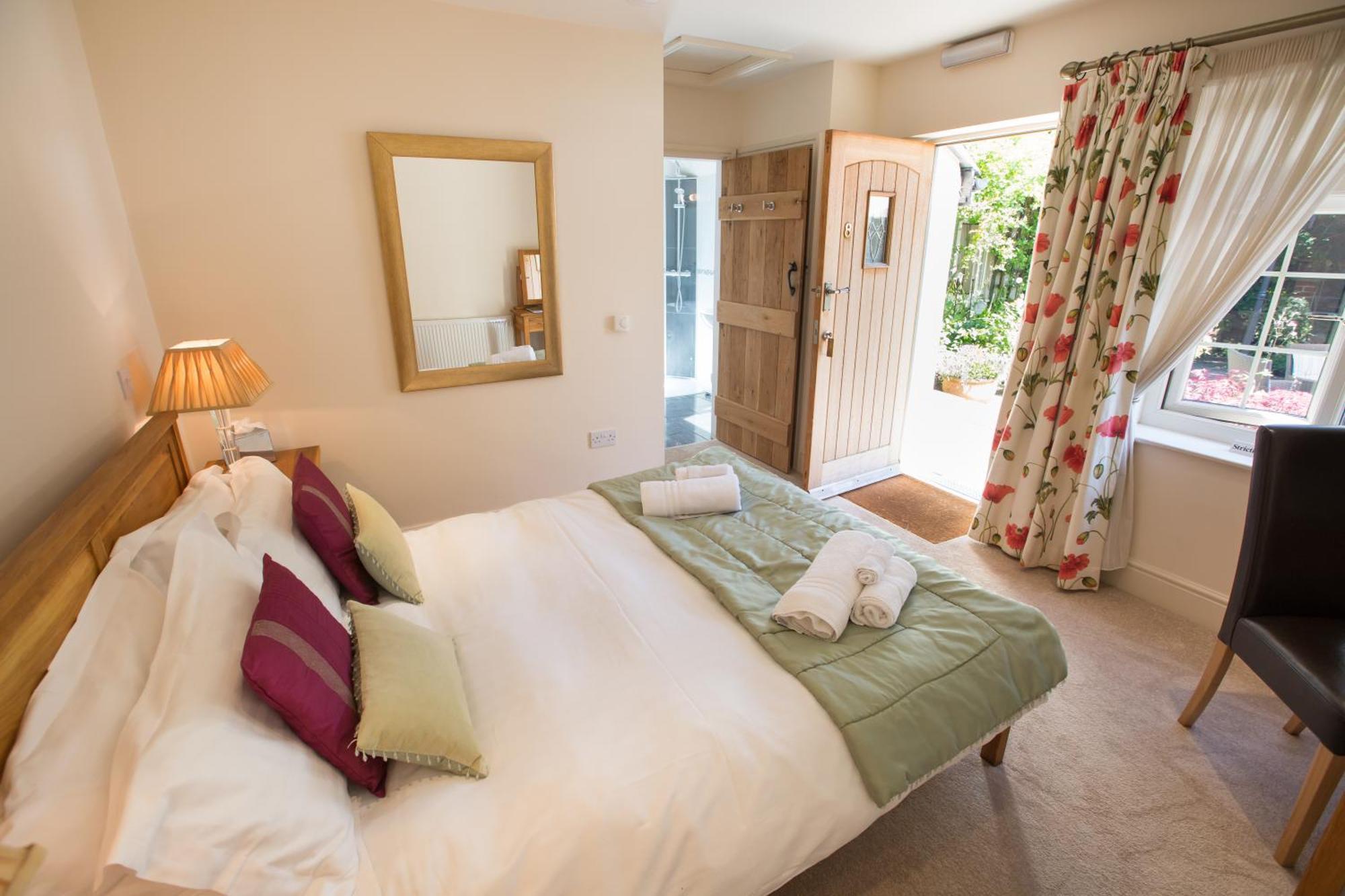 เดอะ โอลด์ บริวเฮาส์ Bed & Breakfast ไซเร็นเซสเตอร์ ภายนอก รูปภาพ