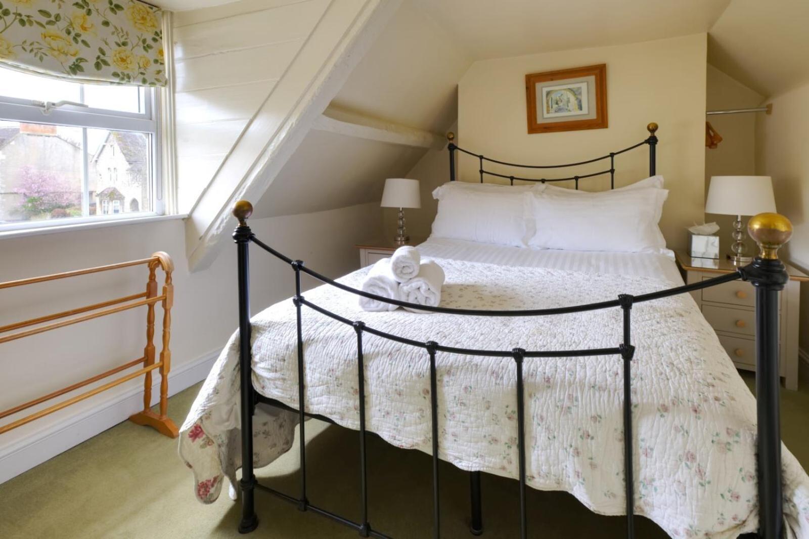เดอะ โอลด์ บริวเฮาส์ Bed & Breakfast ไซเร็นเซสเตอร์ ภายนอก รูปภาพ